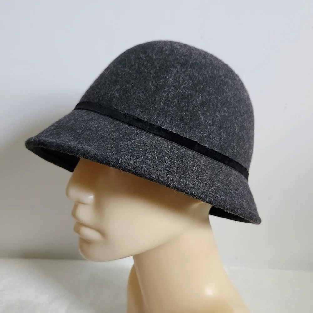 Callanan 100% wool
